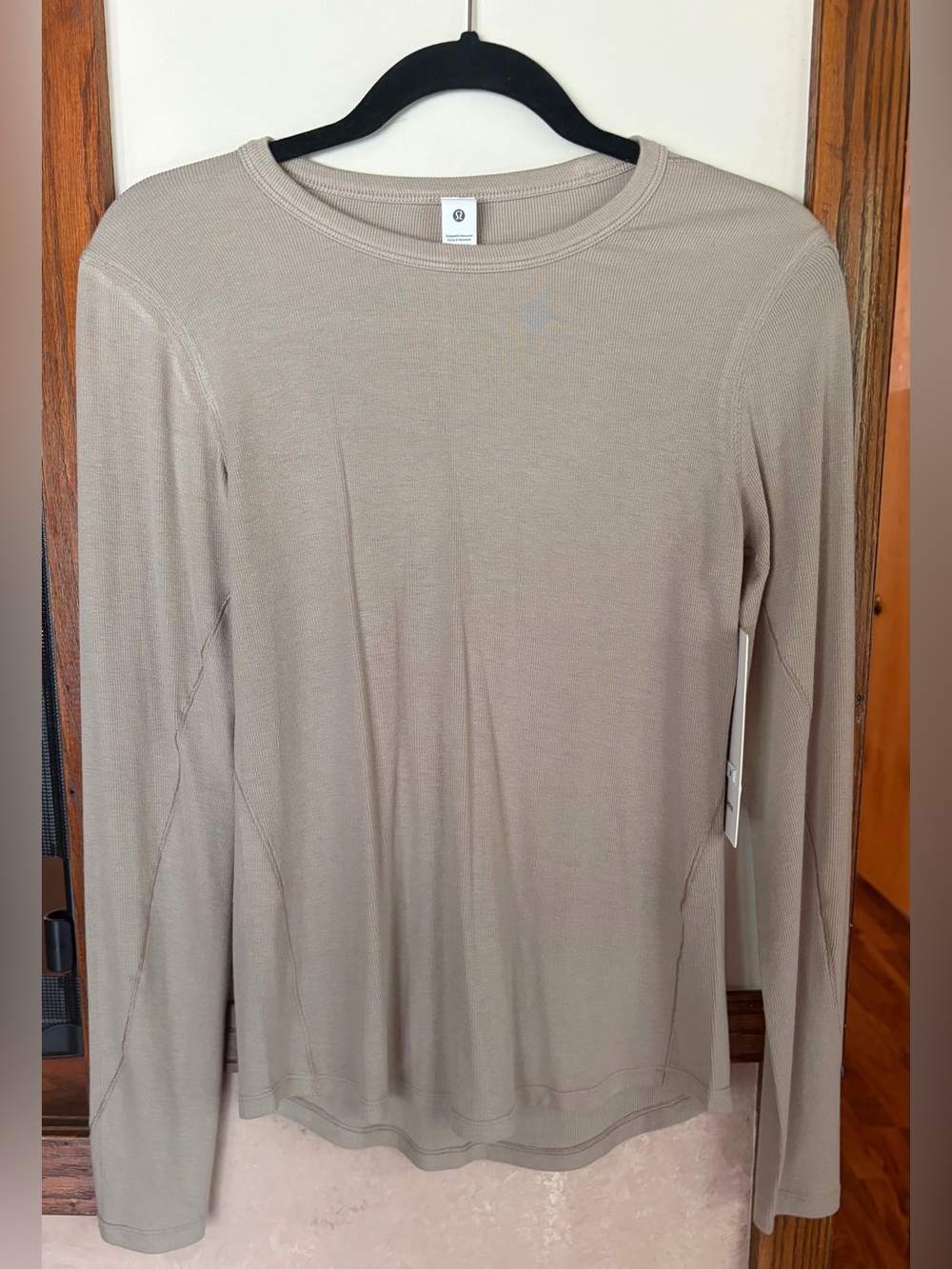 NWT Lululemom Hold Tight Long Sleeve- Sheer Oak